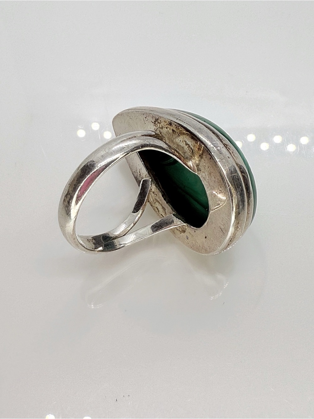 Southwestern Vintage Sterling Silver Malachite Statement Ring - Size 9 - Picture 9 of 16